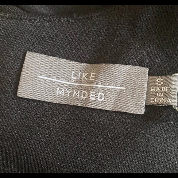 Like Mynded Blue Geometric Women's Partially Backless Maxi Dress Size S NWT - Picture 11 of 14